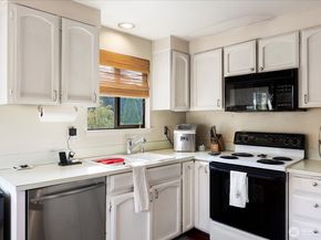 9100 Olympic View Drive, Edmonds WA 98026