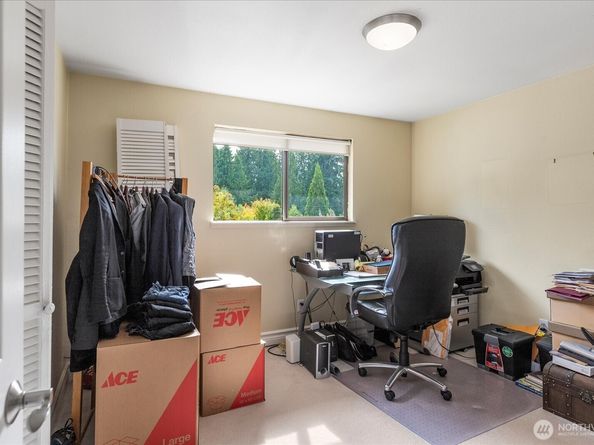 9100 Olympic View Drive, Edmonds WA 98026