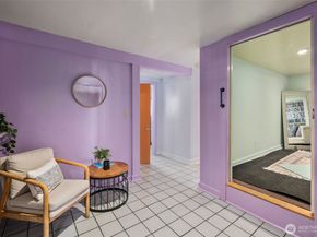 503 12th Avenue E, Seattle WA 98102