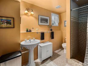 503 12th Avenue E, Seattle WA 98102