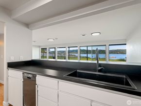 5110 NW Sammamish Road, Issaquah WA 98027