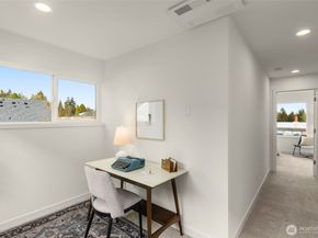 9221 C 14th Avenue NW, Seattle WA 98117