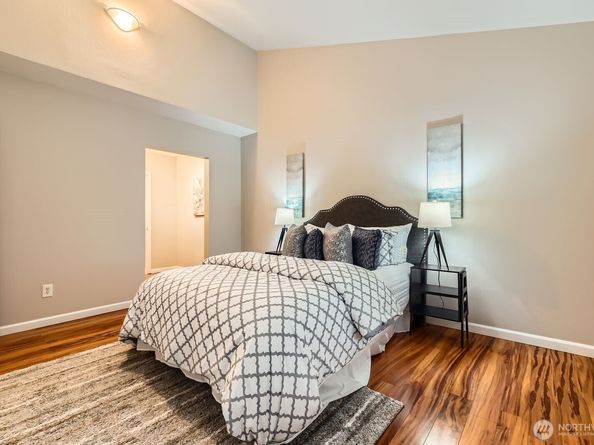 20301 19th Avenue NE 1101, Shoreline WA 98155