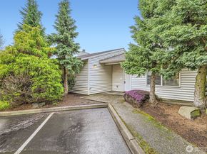 20301 19th Avenue NE 1101, Shoreline WA 98155