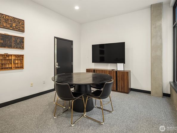 1610 Belmont Avenue 606, Seattle WA 98122