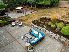 6145 93rd Avenue SE, Mercer Island WA 98040