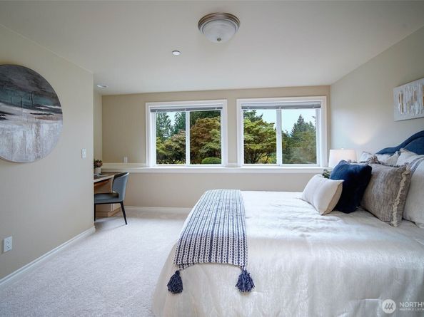 6145 93rd Avenue SE, Mercer Island WA 98040