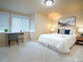 6145 93rd Avenue SE, Mercer Island WA 98040