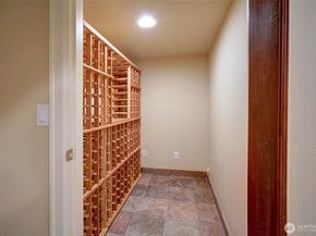 6145 93rd Avenue SE, Mercer Island WA 98040