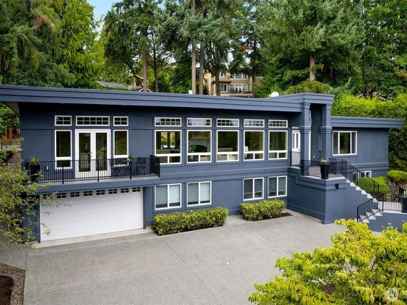6145 93rd Avenue SE, Mercer Island WA 98040