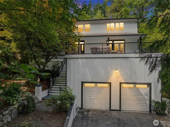 17519 33rd Avenue NE, Lake Forest Park WA 98155