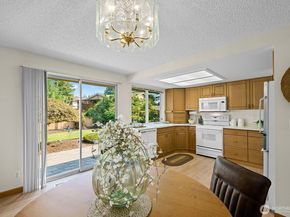 244 Vashon Avenue SE, Renton WA 98059