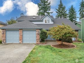 32338 11th Avenue SW, Federal Way WA 98023