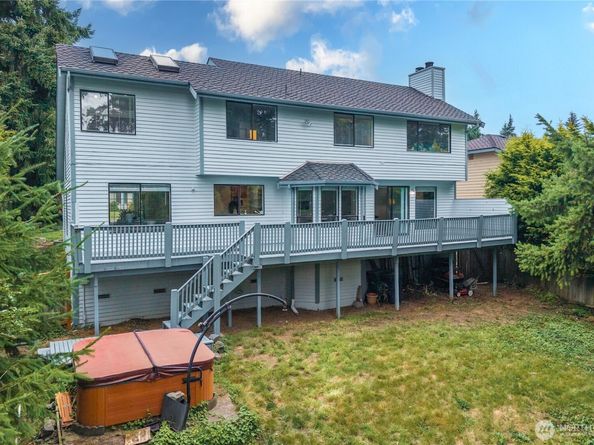 32338 11th Avenue SW, Federal Way WA 98023