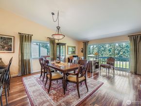 2730 SW 327th Street D18, Federal Way WA 98023