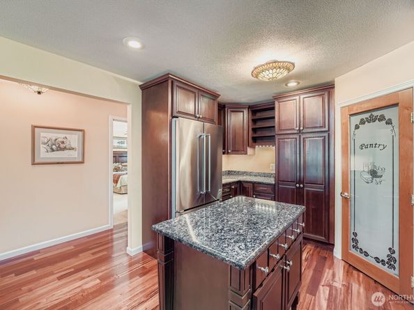 2730 SW 327th Street D18, Federal Way WA 98023