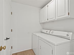 4109 238th Court SE, Sammamish WA 98029