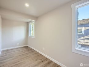 9223 S 38th Avenue, Seattle WA 98118