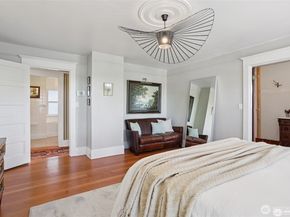 2233 2nd Avenue W, Seattle WA 98119
