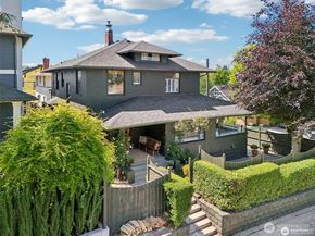 2233 2nd Avenue W, Seattle WA 98119