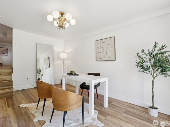 2233 2nd Avenue W, Seattle WA 98119