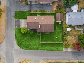11503 Bartlett Avenue NE, Seattle WA 98125