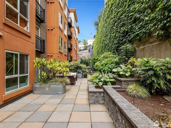 108 5th Avenue S 316, Seattle WA 98104