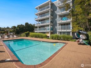 720 Lakeside Avenue S 404, Seattle WA 98144