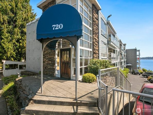 720 Lakeside Avenue S 404, Seattle WA 98144
