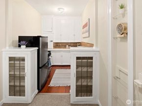 519 W Roy Street 112, Seattle WA 98119