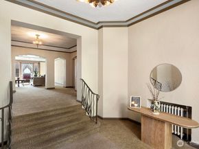 519 W Roy Street 112, Seattle WA 98119
