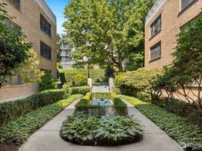 519 W Roy Street 112, Seattle WA 98119