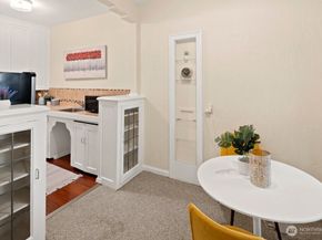 519 W Roy Street 112, Seattle WA 98119