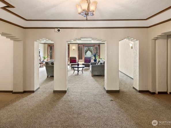 519 W Roy Street 112, Seattle WA 98119