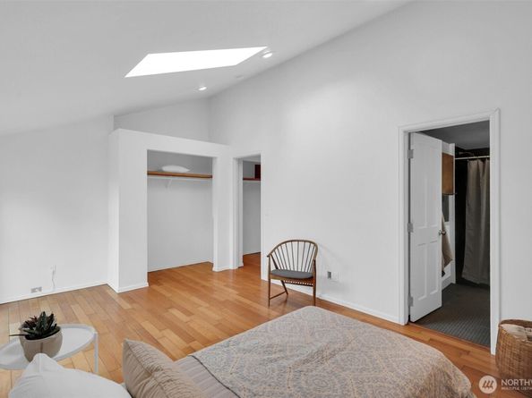 8725 10th Avenue S, Seattle WA 98108