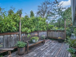 8725 10th Avenue S, Seattle WA 98108