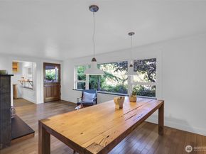 8725 10th Avenue S, Seattle WA 98108