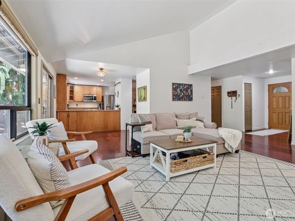 14144 280th Lane NE, Duvall WA 98019