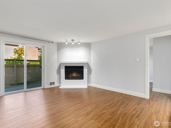 14200 NE 171st Street G106, Woodinville WA 98072