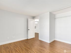 14200 NE 171st Street G106, Woodinville WA 98072
