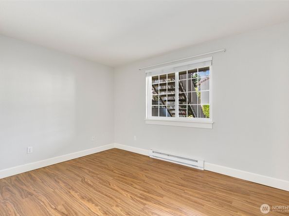 14200 NE 171st Street G106, Woodinville WA 98072