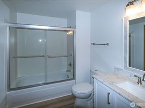 16419 Spruce Way A2, Lynnwood WA 98037