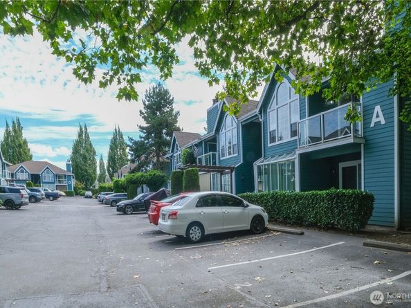 16419 Spruce Way A2, Lynnwood WA 98037