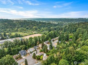 12516 SE 4th Place, Bellevue WA 98005