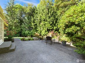 6701 214th Avenue NE, Redmond WA 98053