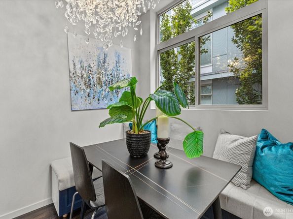 4300 SW Mills Street, Seattle WA 98136