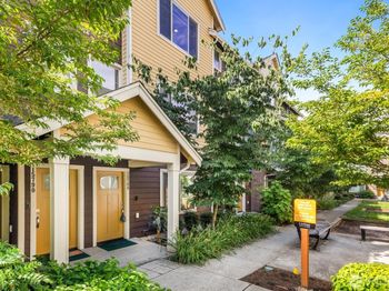 15788 NE 14th Alley