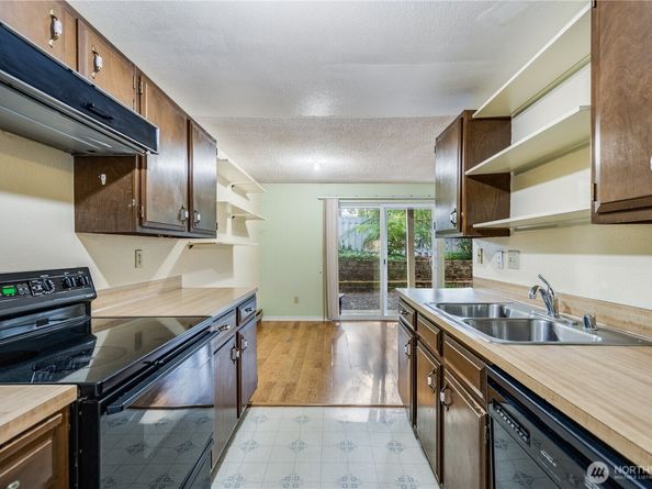 3435 Auburn Way S 5, Auburn WA 98092