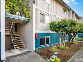 3435 Auburn Way S 5, Auburn WA 98092