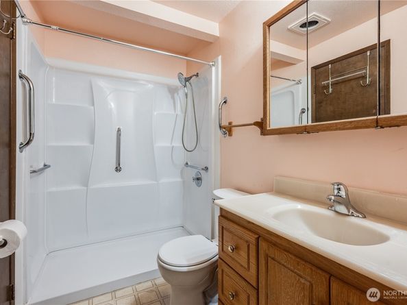 3435 Auburn Way S 5, Auburn WA 98092